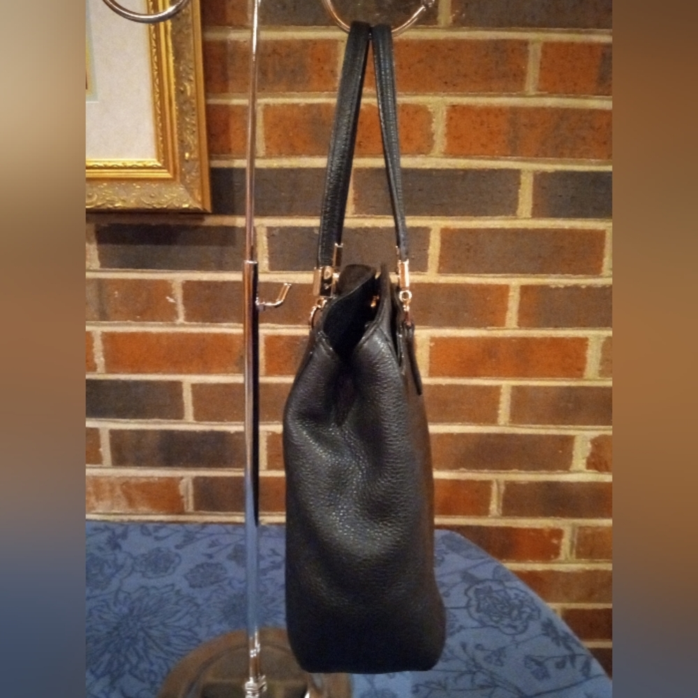 Coach Satchel Black with Navy Blue interior.  clean, excellent used condition - Picture 4 of 11